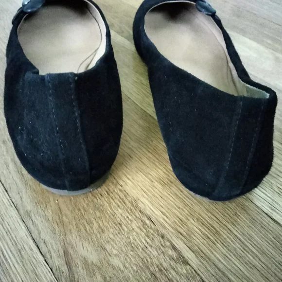 UGGs Black Suede Flats Size 8.5 - Picture 12 of 14